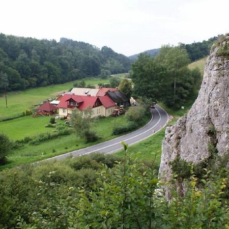 Gospodarstwo Agroturystyczne Dolina Zachwytu Suloszowa Esterno foto